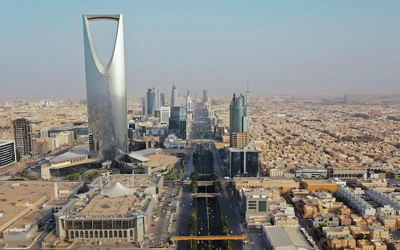 Visit Saudi Arabia in September with Our Complete Guide